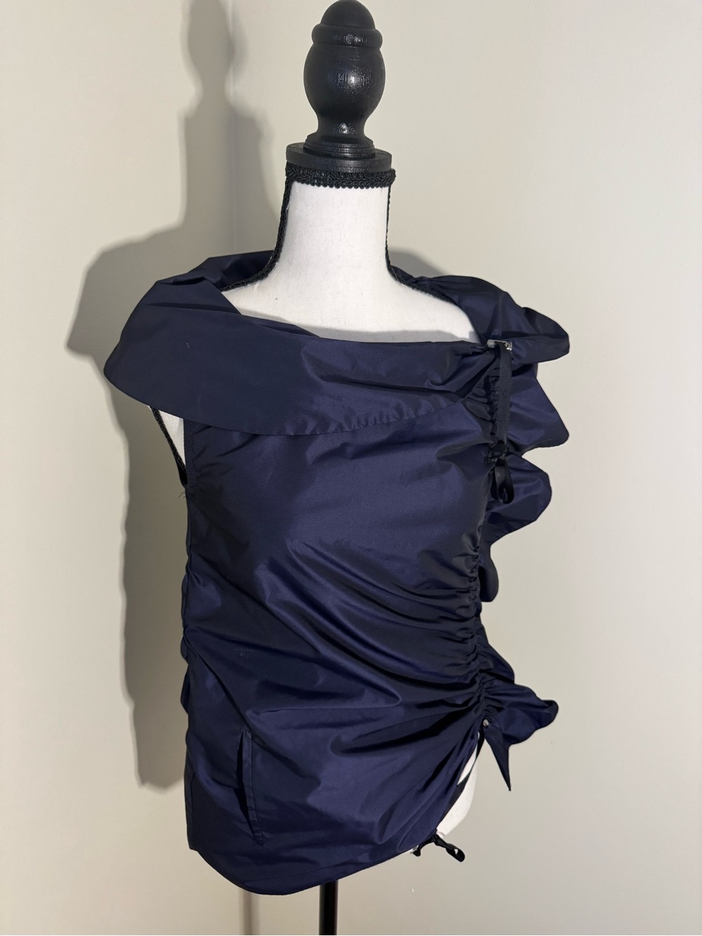 Shin Choi Navy Asymmetrical One-Shoulder Ruched Top